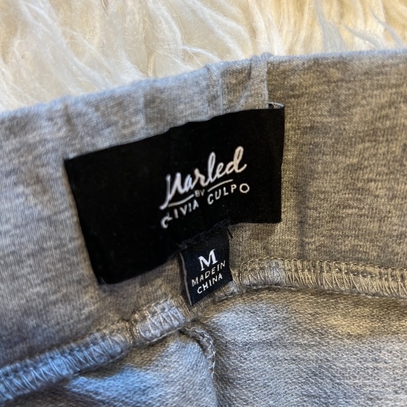 REVOLVE x Marled x Olivia Culpo Side Slit Jogger Pant in Heather Grey - Picture 5 of 6